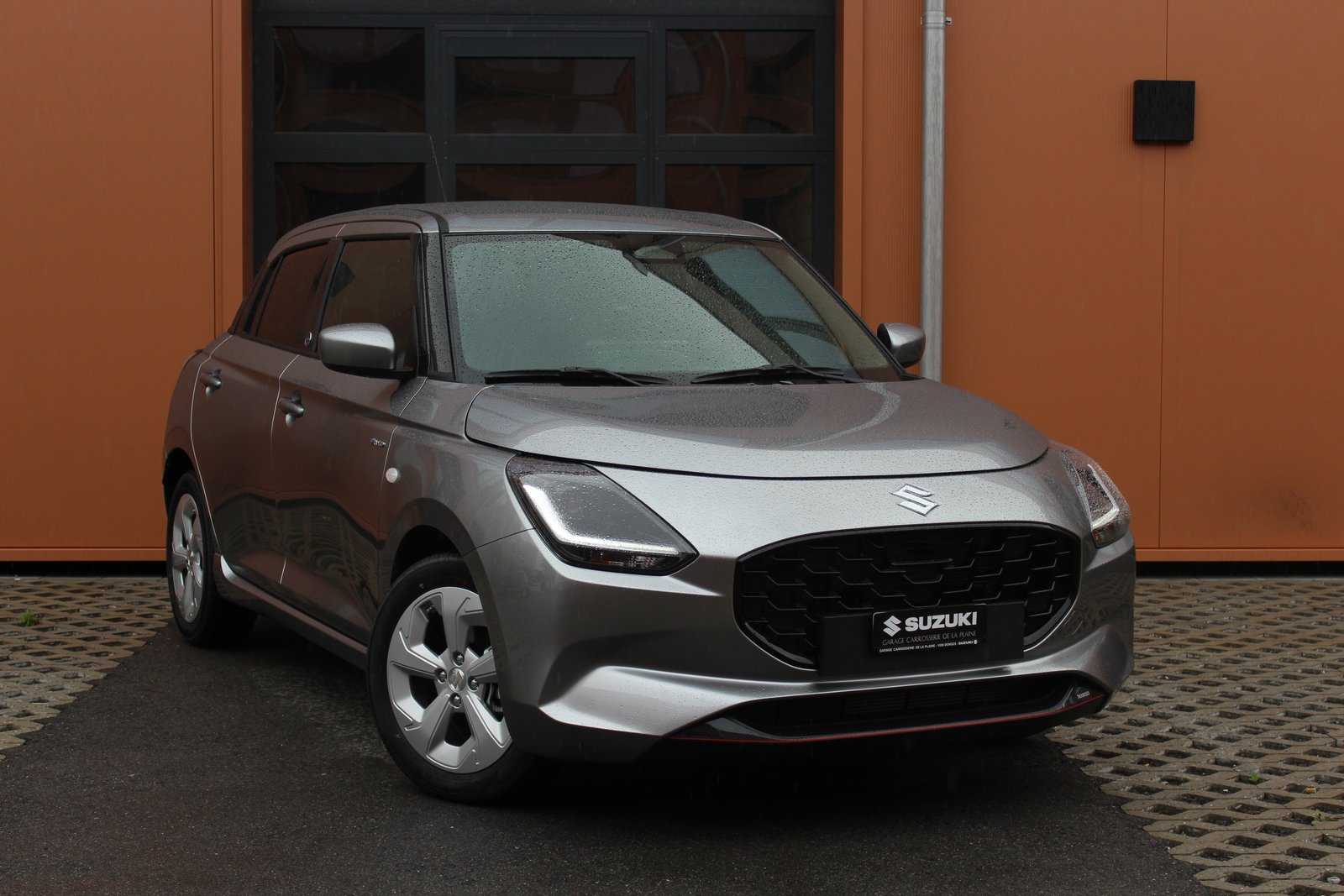 SUZUKI Swift 1.2 Tradizio Hybrid CVT