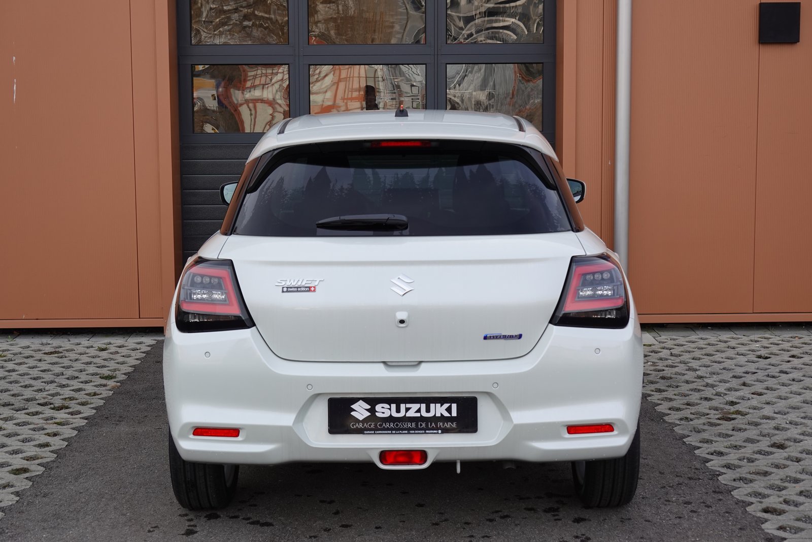 SUZUKI Swift 1.2 Compact+ Hybrid CVT - Tempomat Adapt. * Cam, Hybride Léger Essence/Électricité, Voiture nouvelle, Automatique - 7