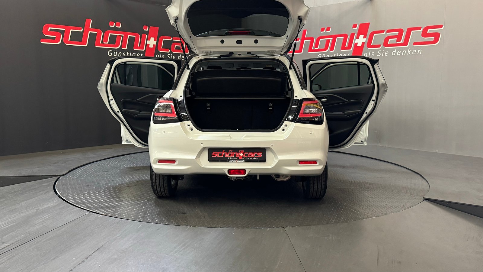 SUZUKI Swift 1.2 Compact+ Hybrid CVT, Mild-Hybrid Petrol/Electric, New car, Automatic - 6