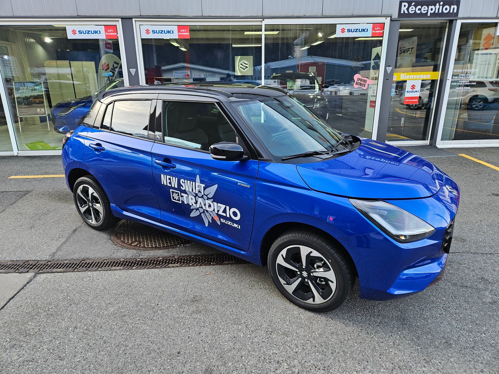 SUZUKI Swift 1.2 Tradizio Top Hybrid 4x4, Hybride Leggero Benzina/Elettrica, Auto nuove, Manuale - 3