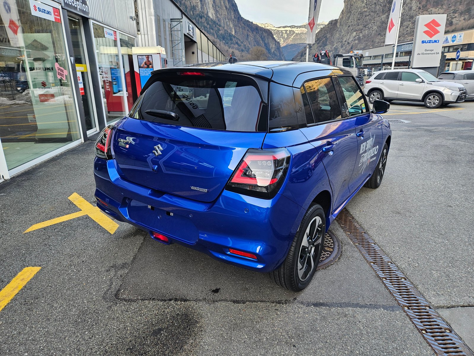 SUZUKI Swift 1.2 Tradizio Top Hybrid 4x4, Hybride Leggero Benzina/Elettrica, Auto nuove, Manuale - 6