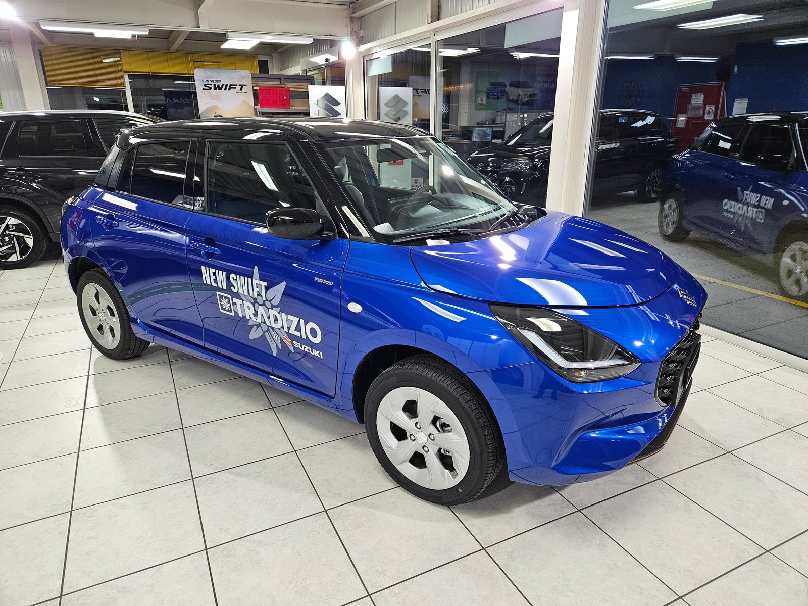 SUZUKI Swift 1.2 1st Tradizio Hybrid 4x4