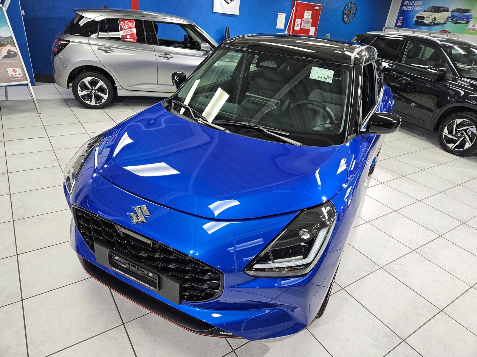 SUZUKI Swift 1.2 1st Tradizio Hybrid 4x4, Mild-Hybrid Petrol/Electric, New car, Manual - 5