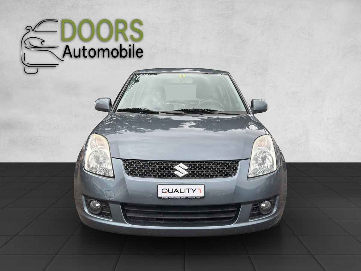 SUZUKI Swift 1.3i 16V GL 4x4, Petrol, Second hand / Used, Manual - 3