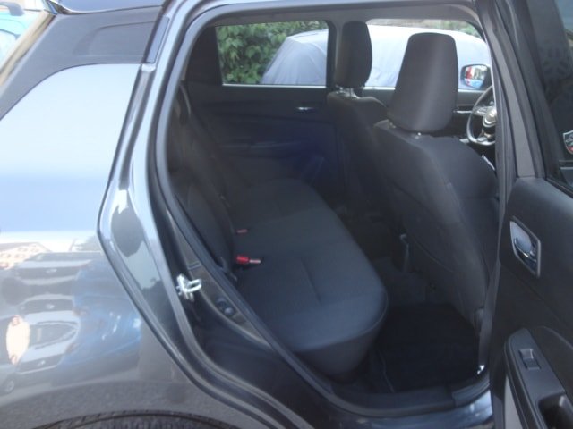 SUZUKI Swift 1.2i Piz Sulai Top Hybrid Allgrip 4x4, Mild-Hybrid Benzin/Elektro, Occasion / Gebraucht, Handschaltung - 6
