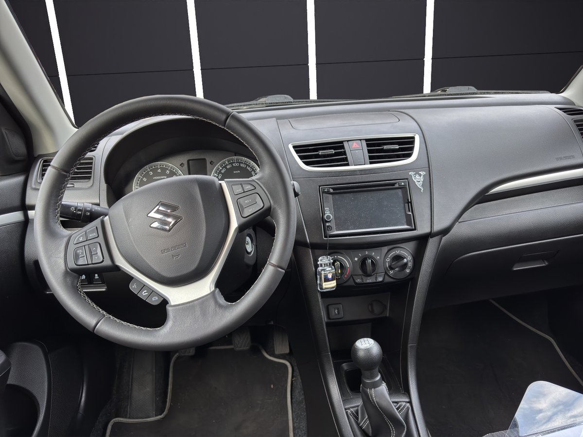SUZUKI Swift 1.2i 16V GL Sergio Cellano 4x4, Petrol, Second hand / Used, Manual - 5