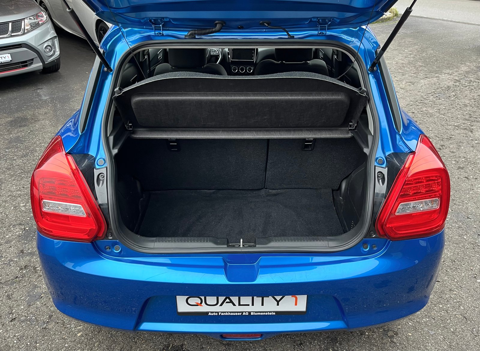 SUZUKI Swift 1.2i 16V SHVS TradizioTop Hybrid Allgrip 4x4, Hybride Léger Essence/Électricité, Occasion / Utilisé, Manuelle - 6