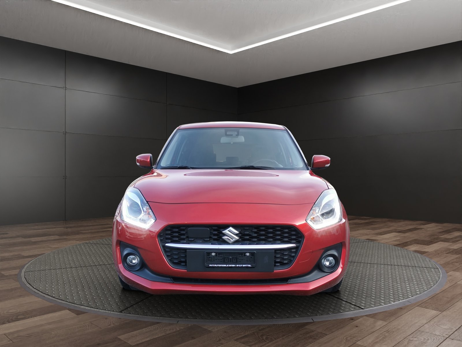SUZUKI Swift 1.2 Compact Top Hybrid CVT AUT, Mild-Hybrid Petrol/Electric, Second hand / Used, Automatic - 3
