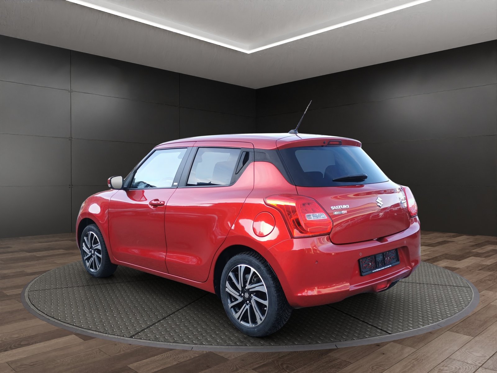 SUZUKI Swift 1.2 Compact Top Hybrid CVT AUT, Mild-Hybrid Petrol/Electric, Second hand / Used, Automatic - 7