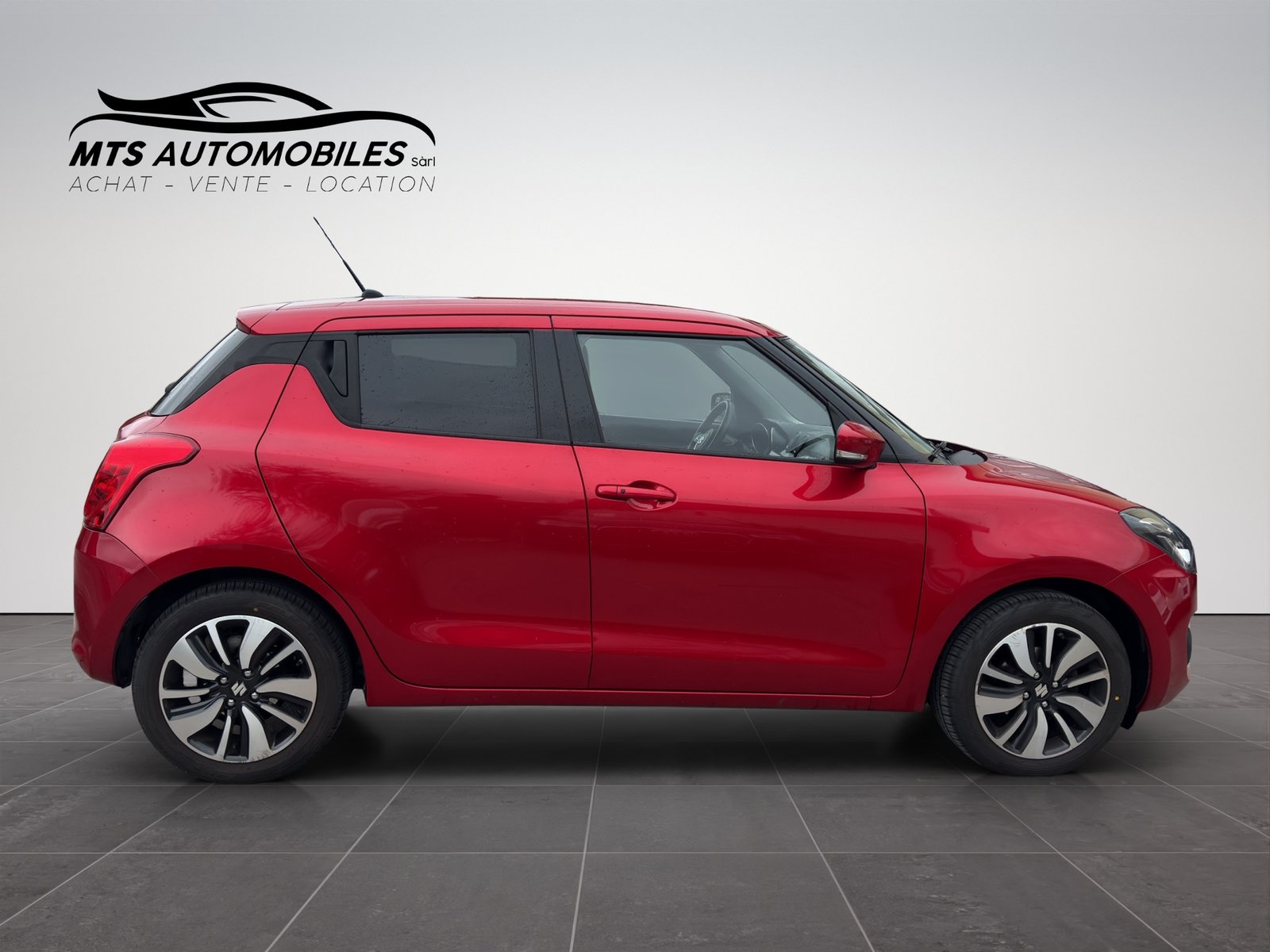 SUZUKI Swift 1.0 12V Compact Top Automatic, Benzina, Occasioni / Usate, Automatico - 7