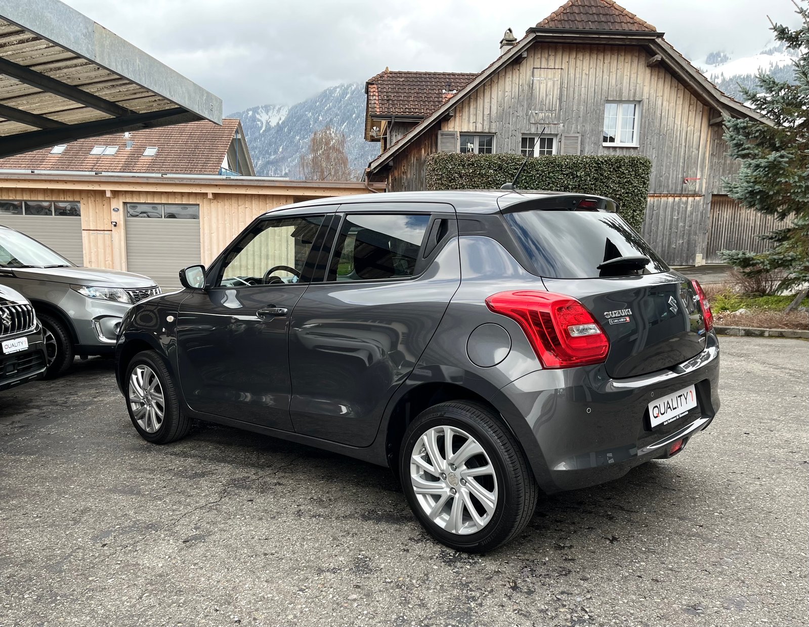 SUZUKI Swift 1.2 Compact + 4x4 Hybrid, Hybride Leggero Benzina/Elettrica, Occasioni / Usate, Manuale - 5