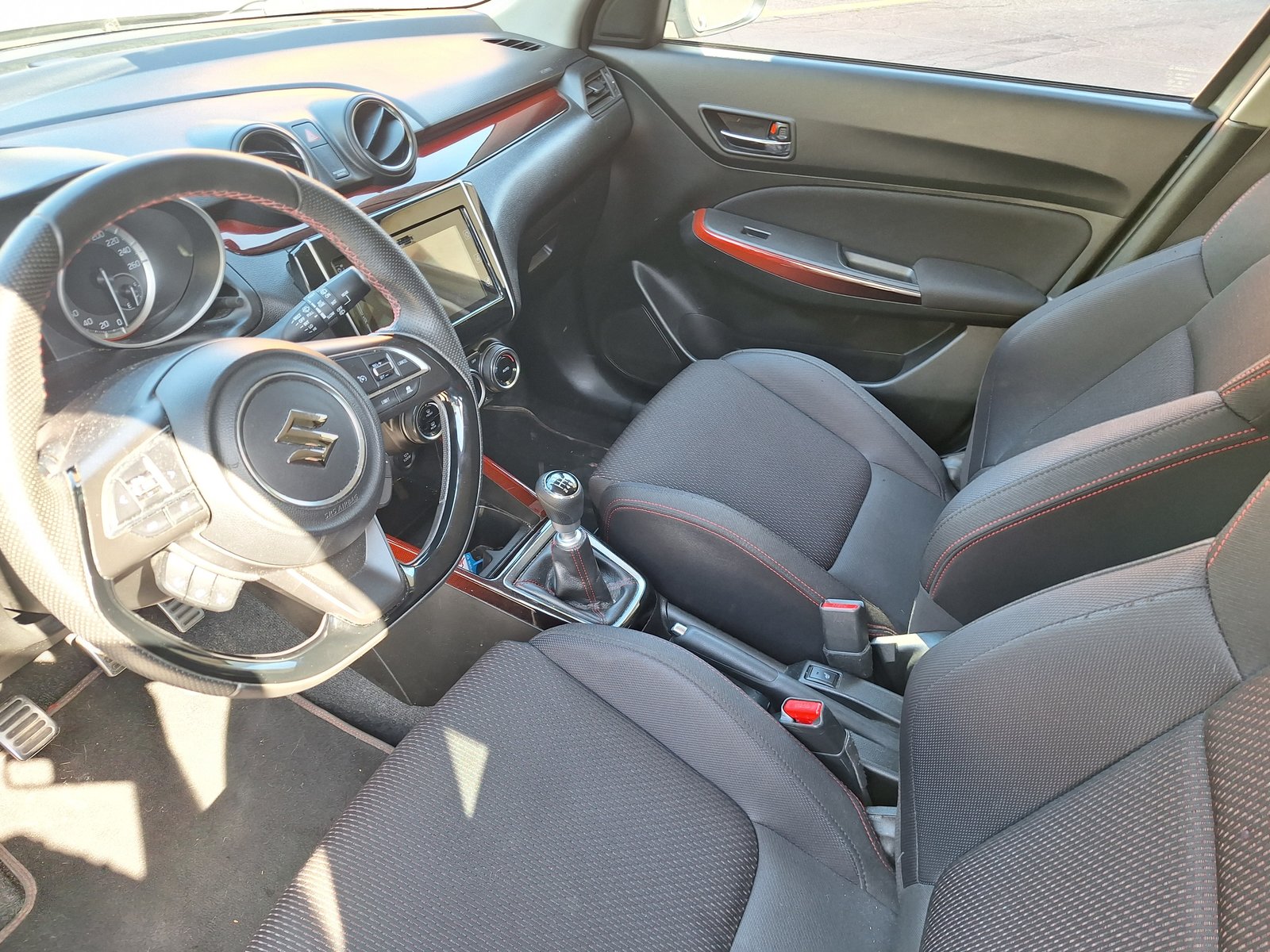 SUZUKI Swift Sport 1.4i 16V Compact Top, Benzin, Occasion / Gebraucht, Handschaltung - 5