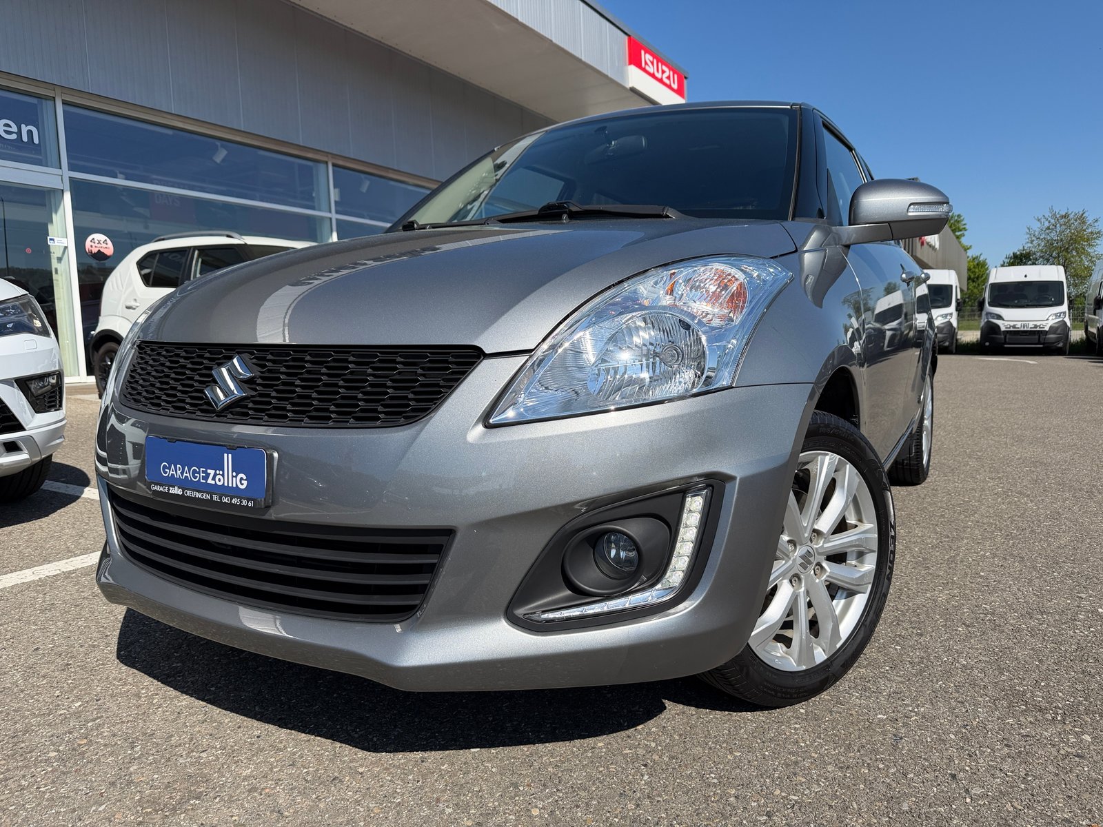 SUZUKI Swift 1.2i 16V PizSulai Top 4x4, Petrol, Second hand / Used, Manual - 2