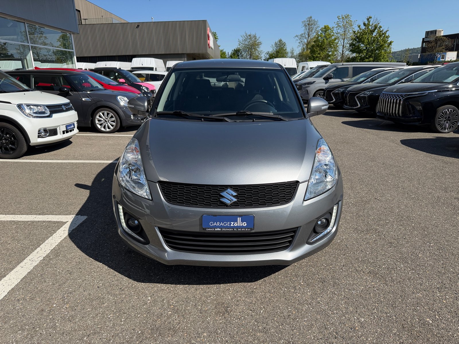 SUZUKI Swift 1.2i 16V PizSulai Top 4x4, Petrol, Second hand / Used, Manual - 3