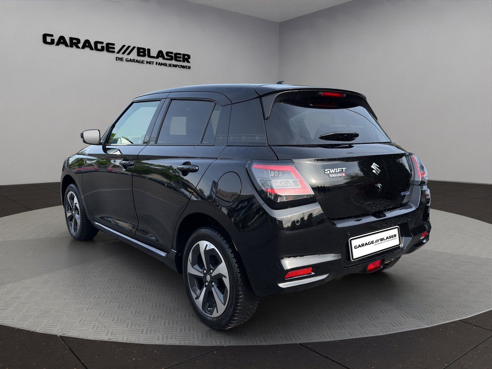 SUZUKI Swift 1.2 Tradizio Top Hybrid 4x4, Hybride Léger Essence/Électricité, Occasion / Utilisé, Manuelle - 3