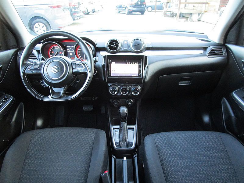 SUZUKI Swift 1.2 Compact Top Hybrid CVT, Mild-Hybrid Benzin/Elektro, Occasion / Gebraucht, Automatik - 3