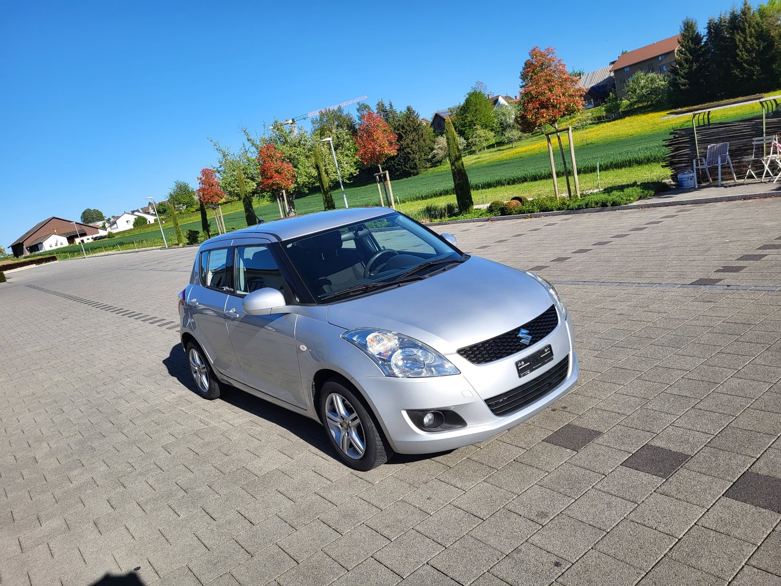 SUZUKI Swift 1.2i 16V GL Top