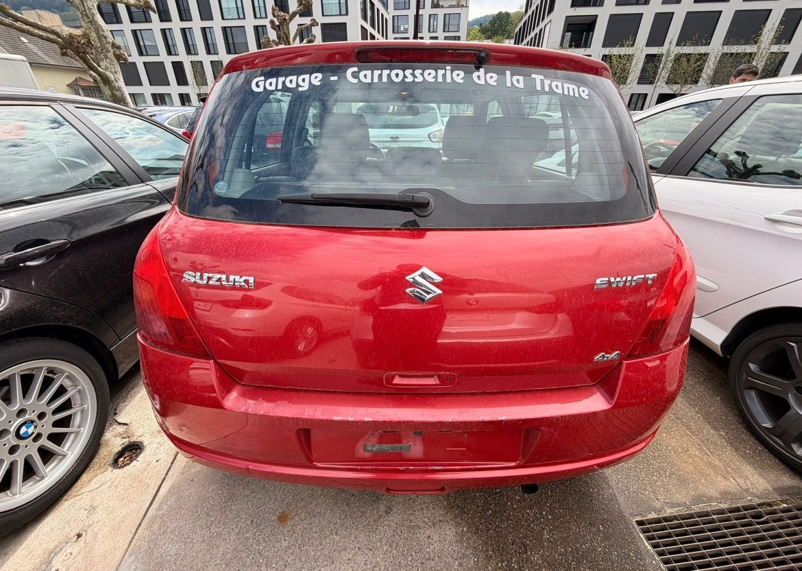 SUZUKI Swift 1.3i 16V GL 4x4, Essence, Occasion / Utilisé, Manuelle - 5