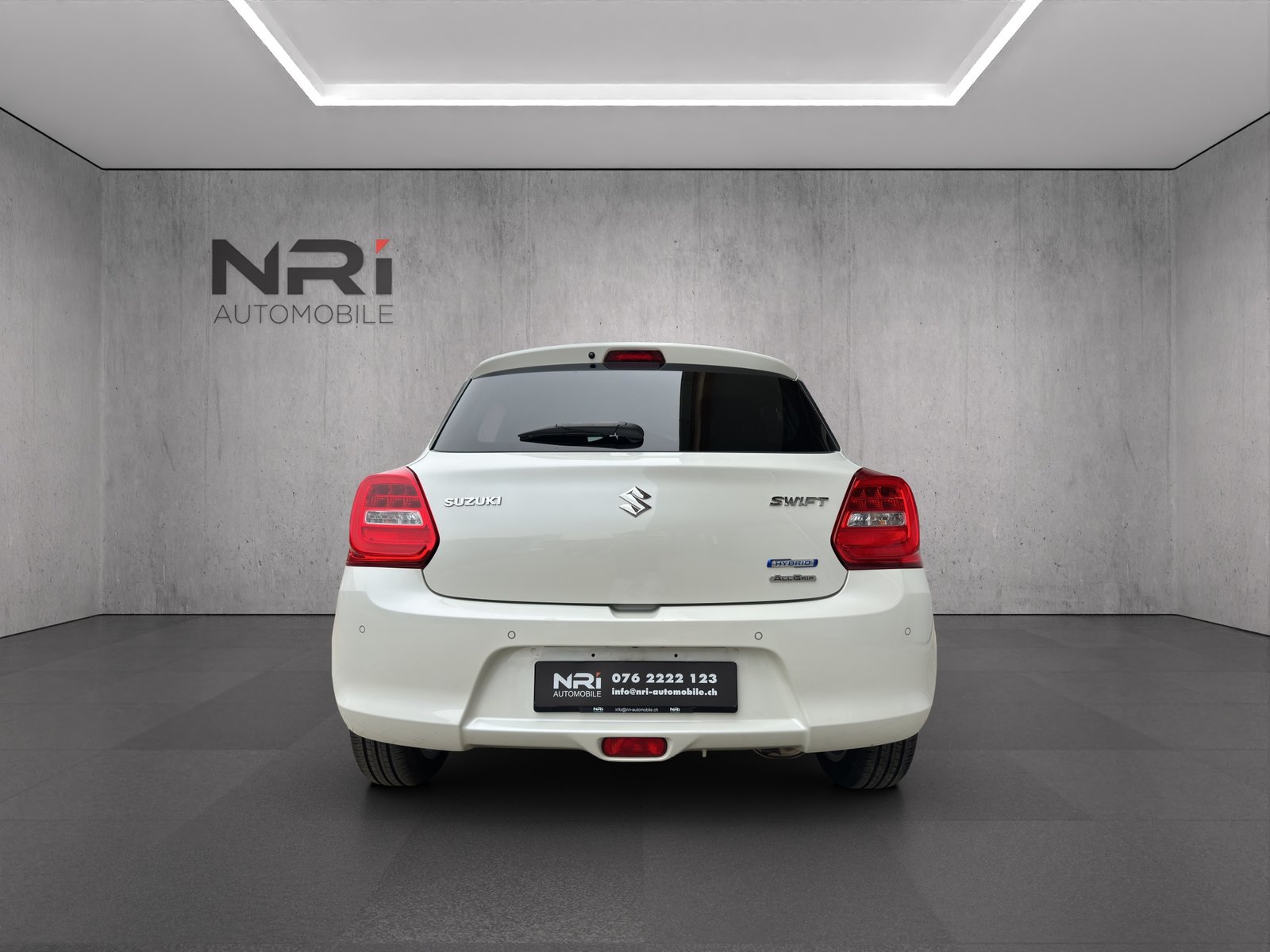SUZUKI Swift 1.2 Compact Top Hybrid 4x4, Mild-Hybrid Petrol/Electric, Second hand / Used, Manual - 6