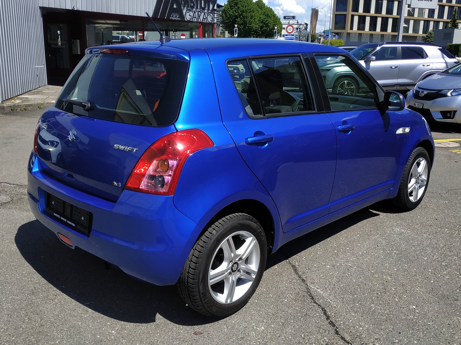 SUZUKI Swift 1.3i 16V GL Top 4x4, Essence, Occasion / Utilisé, Manuelle - 7