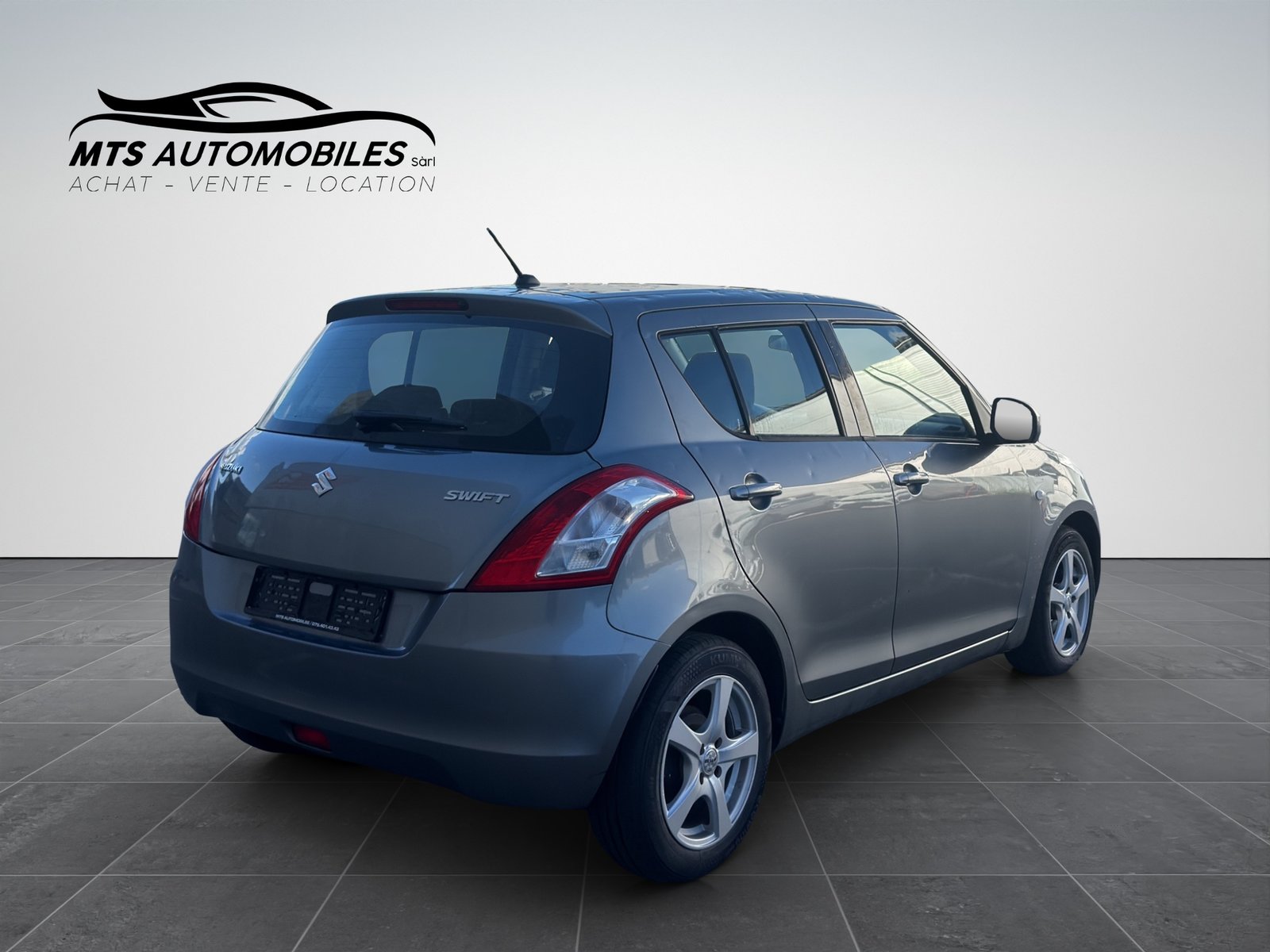 SUZUKI Swift 1.2i 16V GL, Petrol, Second hand / Used, Manual - 6