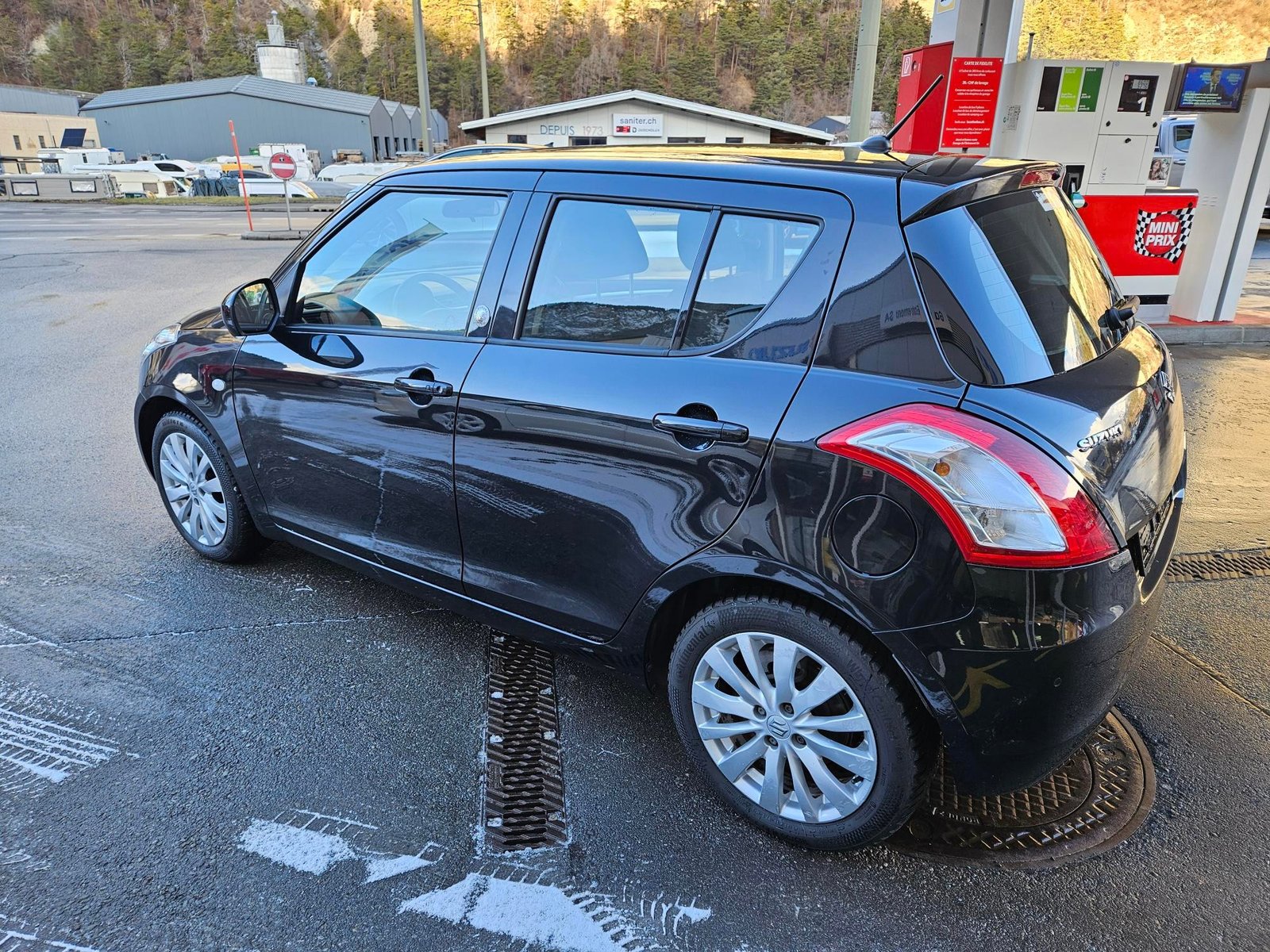 SUZUKI Swift 1.2i 16V GL Top Automatic, Essence, Occasion / Utilisé, Automatique - 6