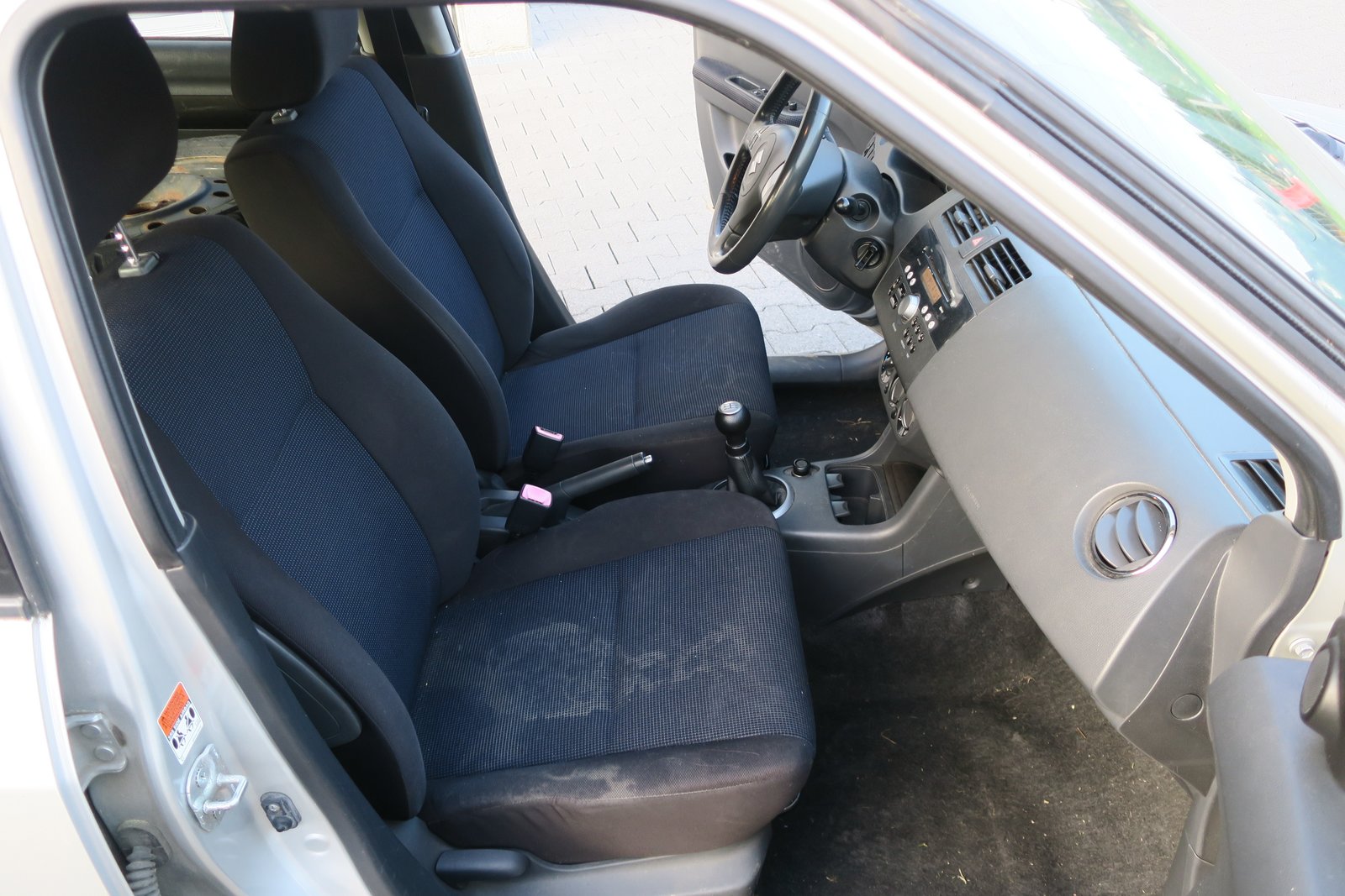 SUZUKI Swift 1.3i 16V GL Top 4x4, Essence, Occasion / Utilisé, Manuelle - 7