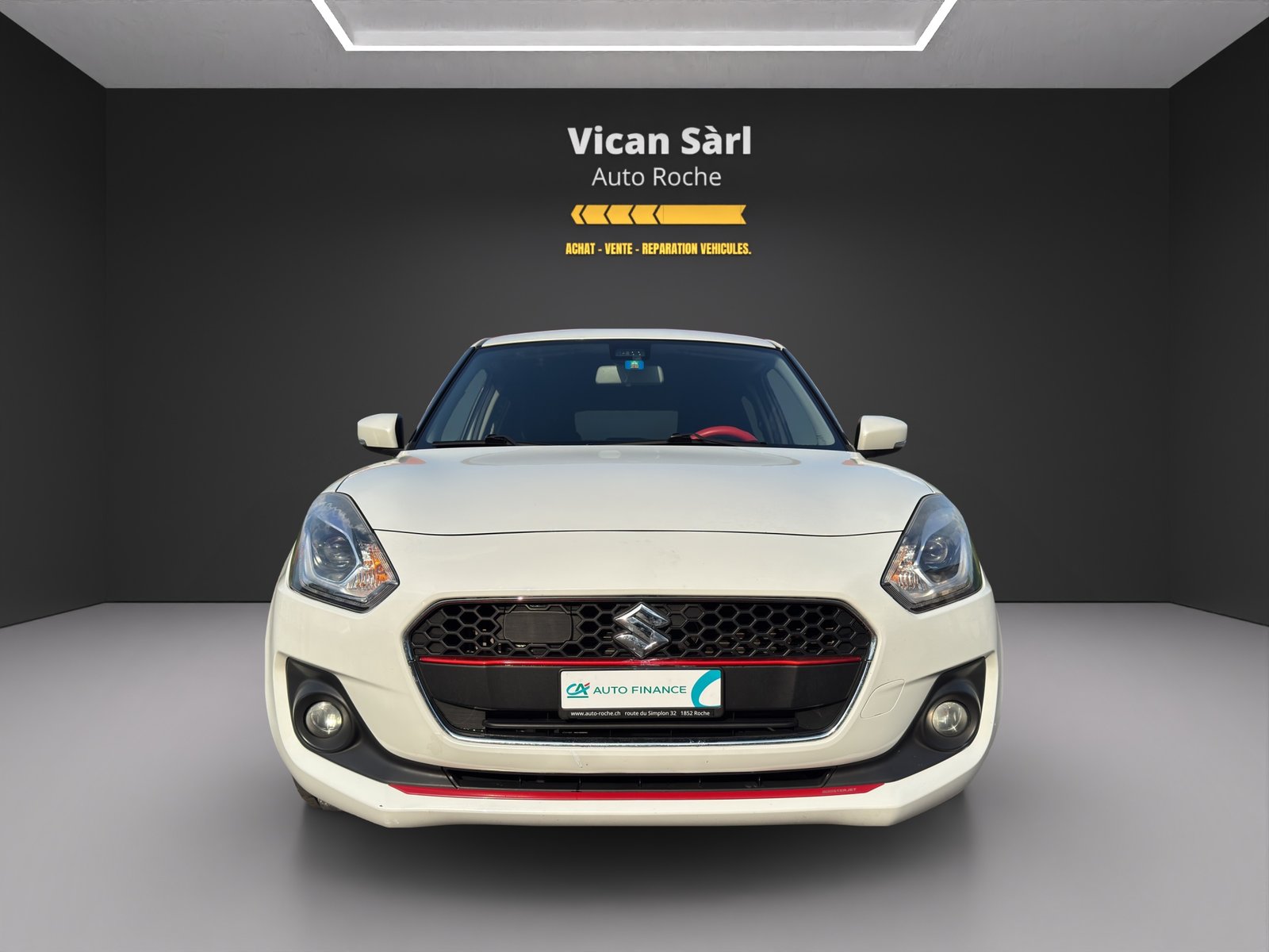 SUZUKI Swift 1.0 12V SHVS Compact Top Hybrid