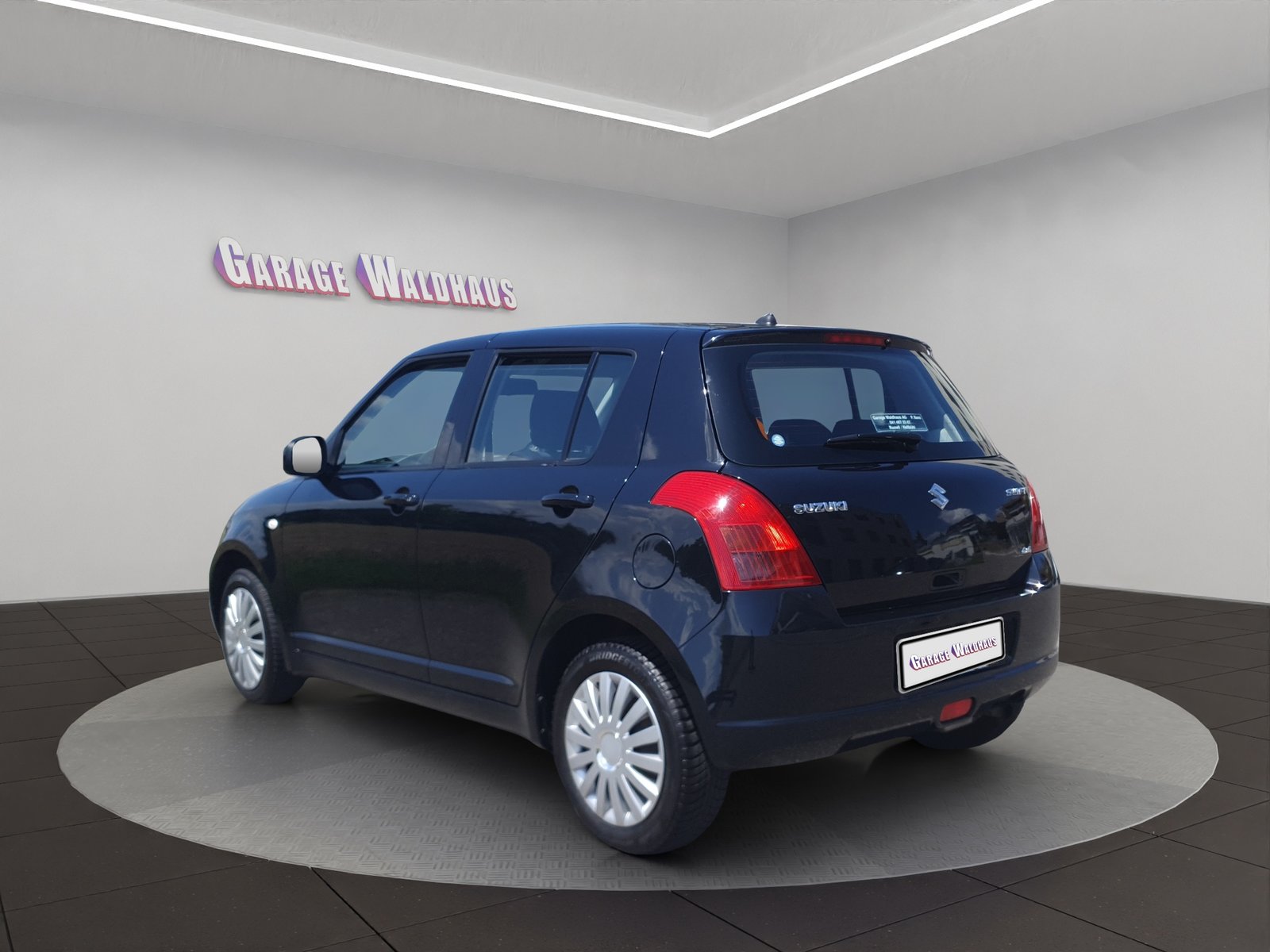 SUZUKI Swift 1.3i 16V GL Top 4x4, Benzin, Occasion / Gebraucht, Handschaltung - 3