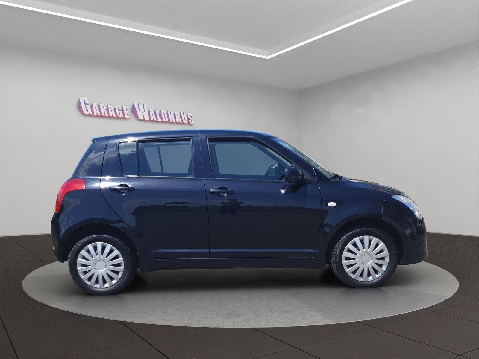 SUZUKI Swift 1.3i 16V GL Top 4x4, Benzin, Occasion / Gebraucht, Handschaltung - 6