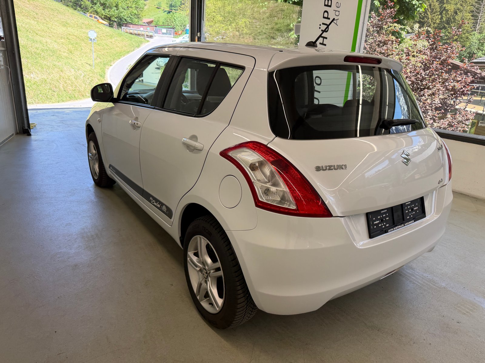 SUZUKI Swift 1.2i 16V GL Top Piz Sulai 4x4, Benzin, Occasion / Gebraucht, Handschaltung - 6