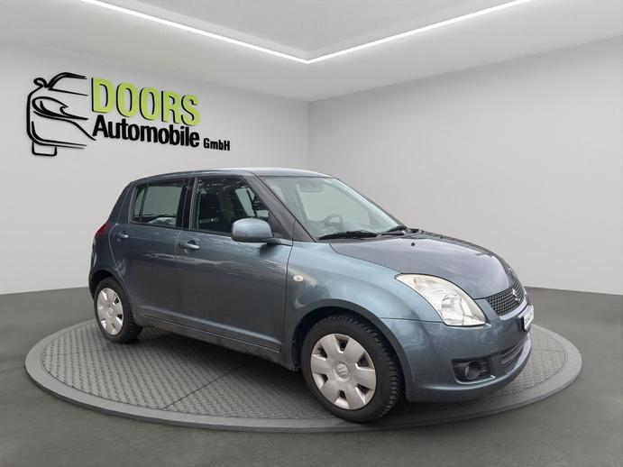 SUZUKI Swift 1.3i 16V GL Top 4x4, Benzin, Occasion / Gebraucht, Handschaltung