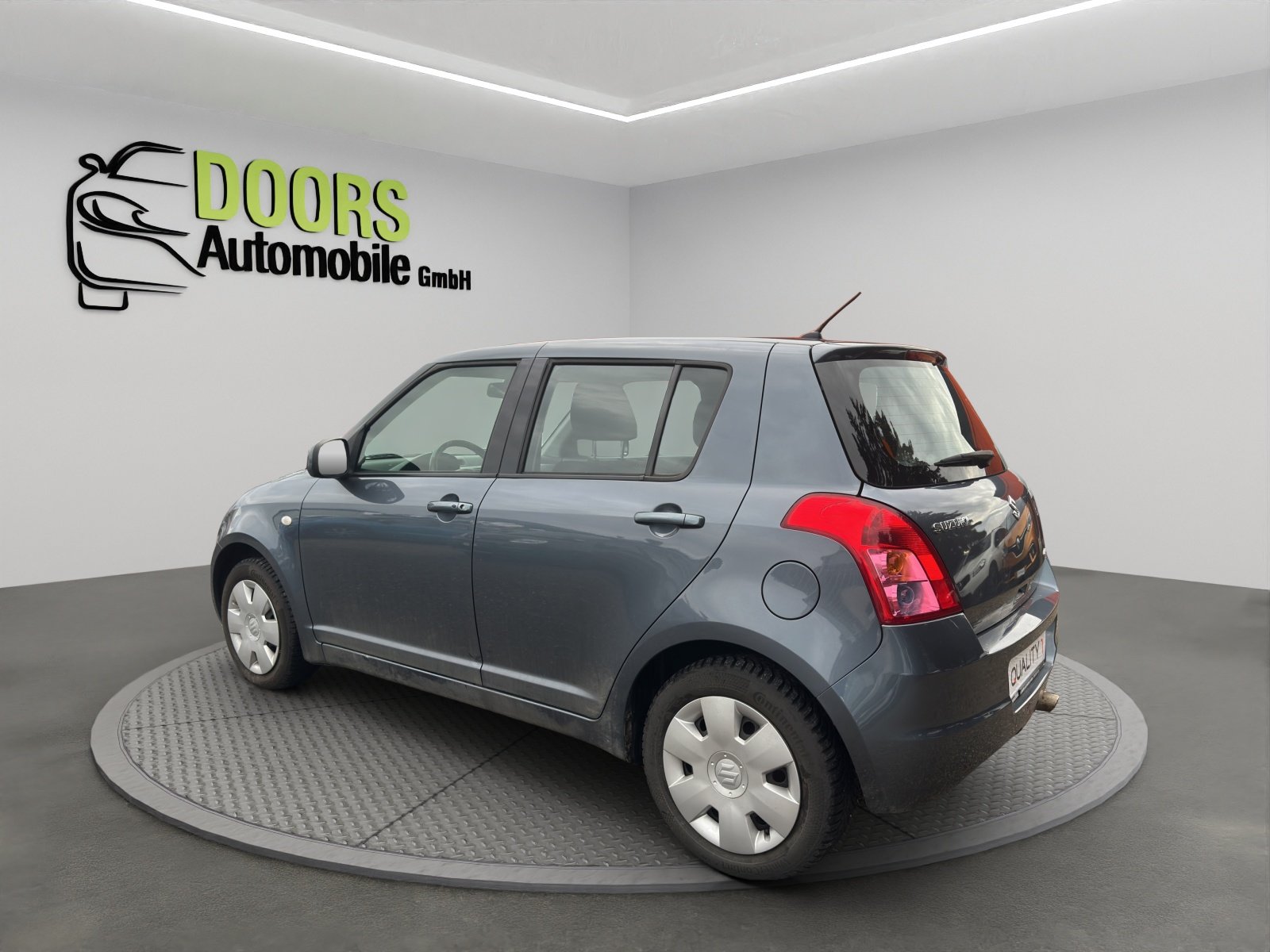 SUZUKI Swift 1.3i 16V GL Top 4x4, Benzin, Occasion / Gebraucht, Handschaltung - 6