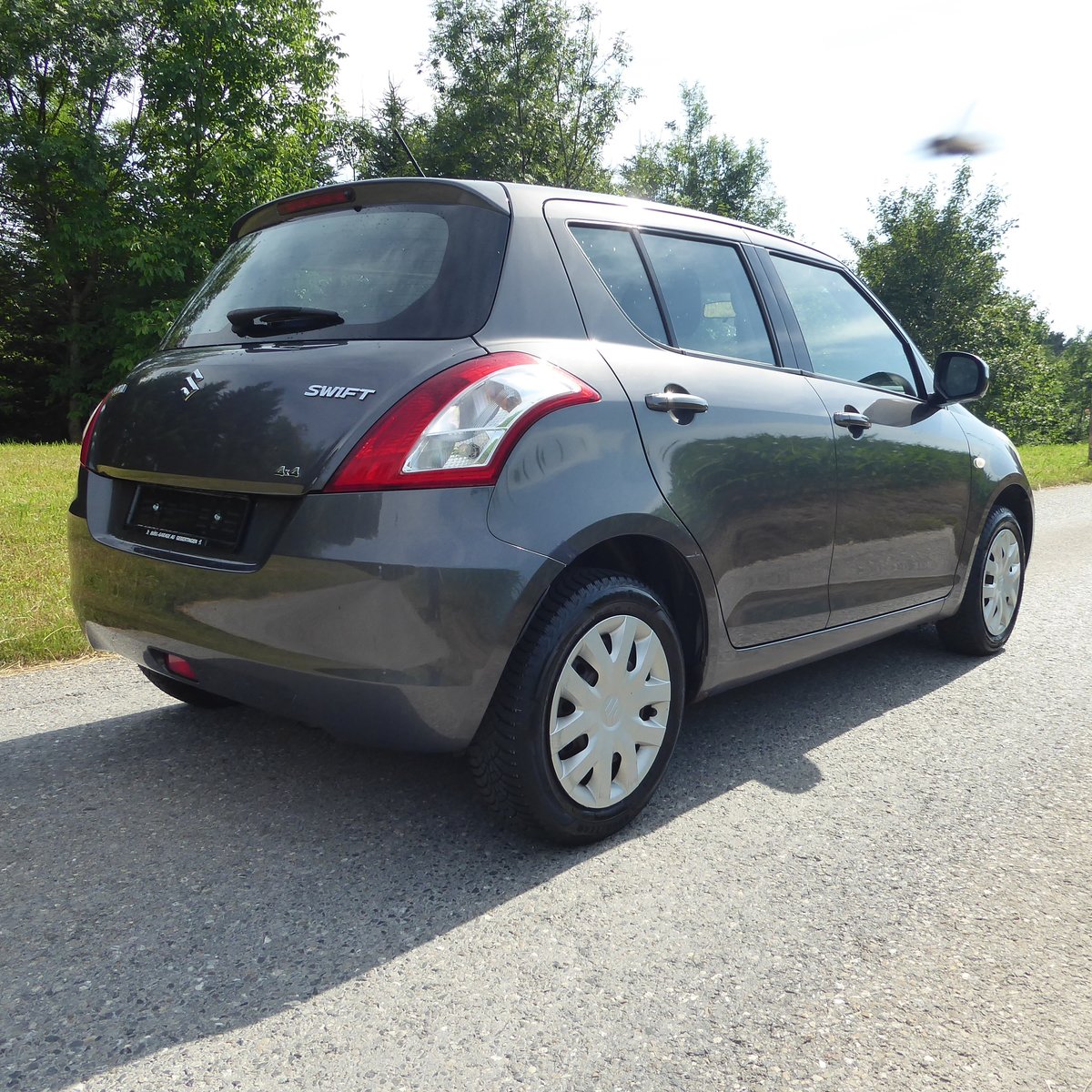 SUZUKI Swift 1.2i 16V GL 4x4, Benzin, Occasion / Gebraucht, Handschaltung - 4