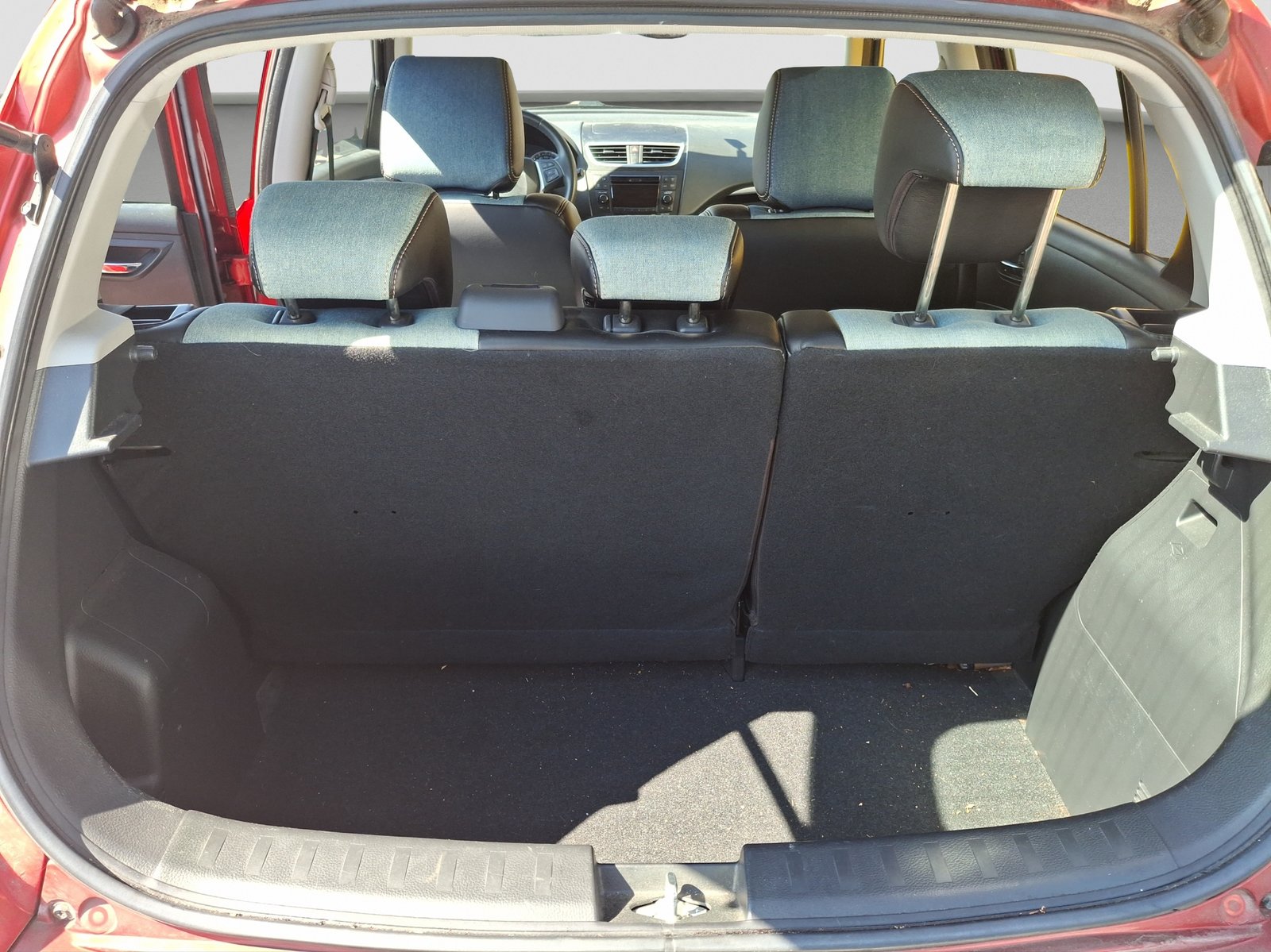 SUZUKI Swift 1.2i 16V GL Indigo, Essence, Occasion / Utilisé, Manuelle - 5