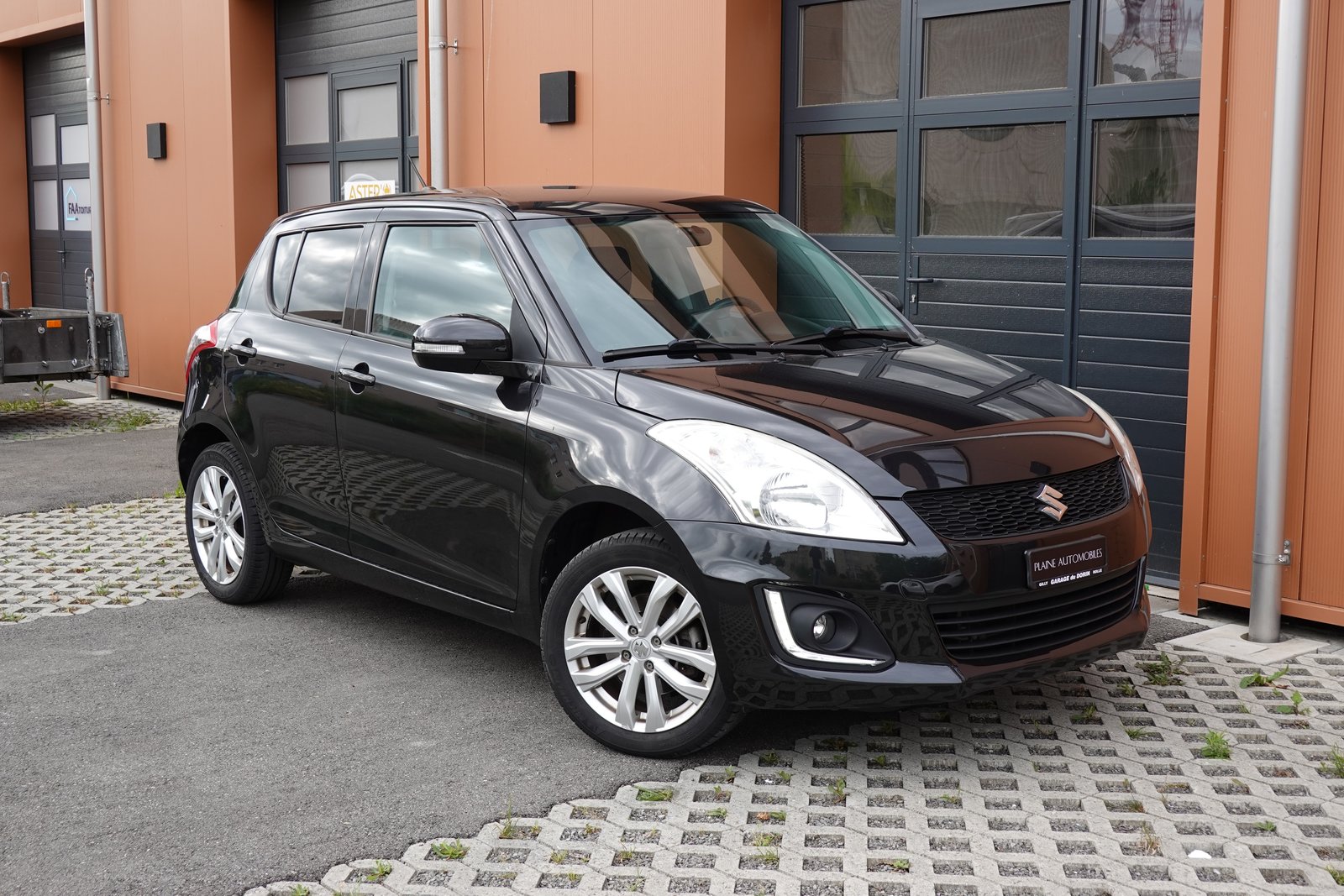 SUZUKI Swift 1.2i 16V GL Sergio Cellano 4x4, Petrol, Second hand / Used, Manual - 7