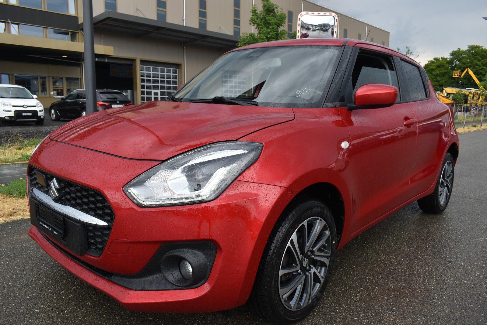 SUZUKI Swift 1.2 Compact + 4x4 Hybrid