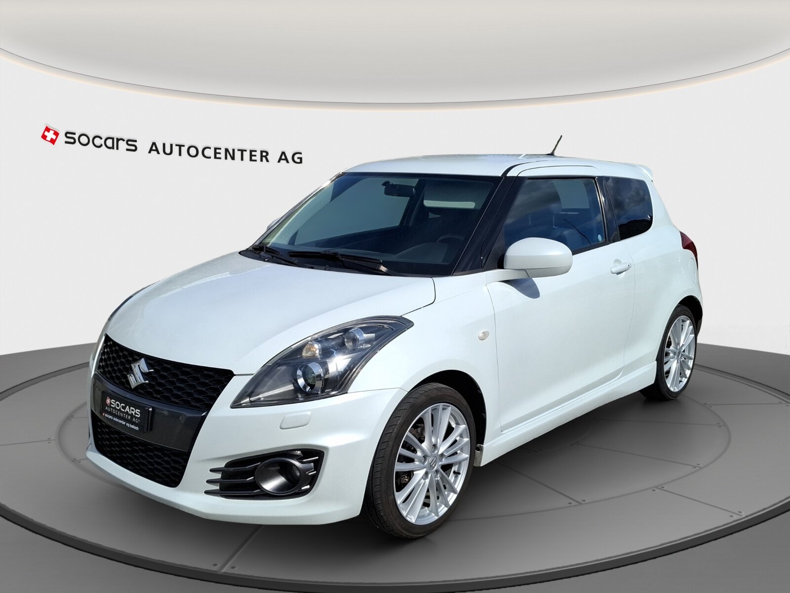 SUZUKI Swift 1.6i 16V Sport // MFK 26.08.2026 // 8-fach bere