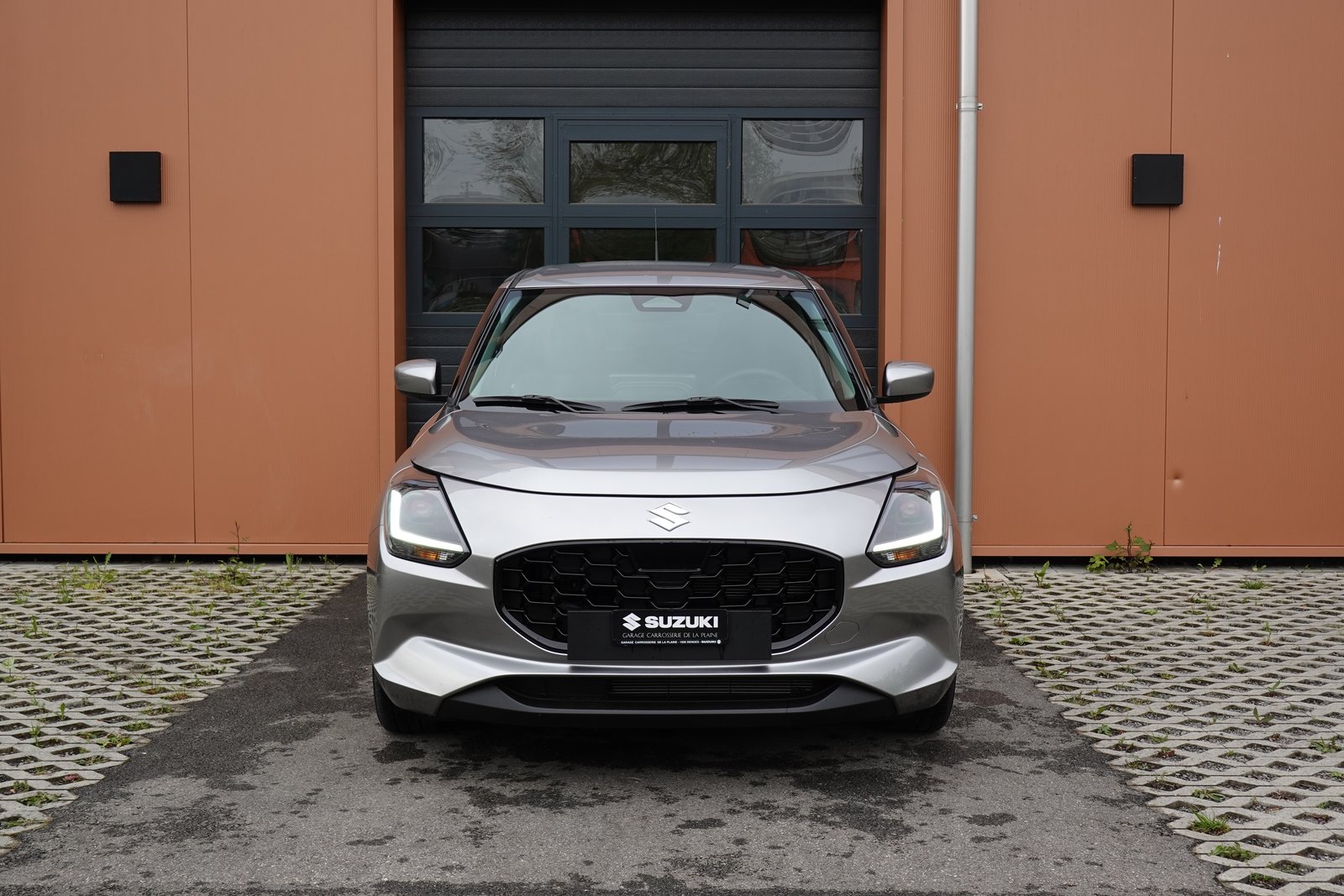 SUZUKI Swift 1.2 Compact+ Hybrid CVT * Tempomat Adapt. * Cam, Hybride Leggero Benzina/Elettrica, Auto dimostrativa, Automatico - 2