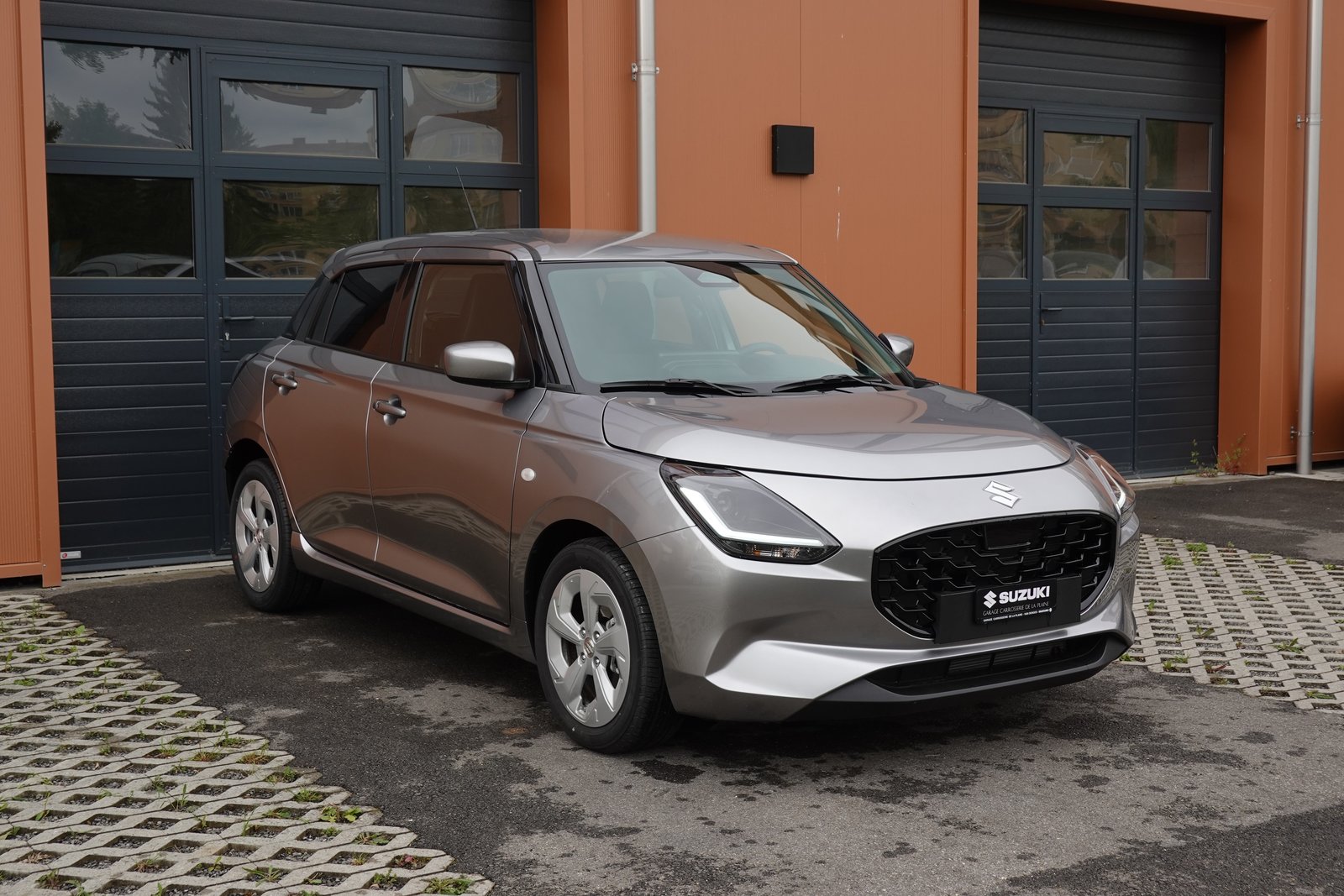 SUZUKI Swift 1.2 Compact+ Hybrid CVT * Tempomat Adapt. * Cam, Hybride Leggero Benzina/Elettrica, Auto dimostrativa, Automatico - 3