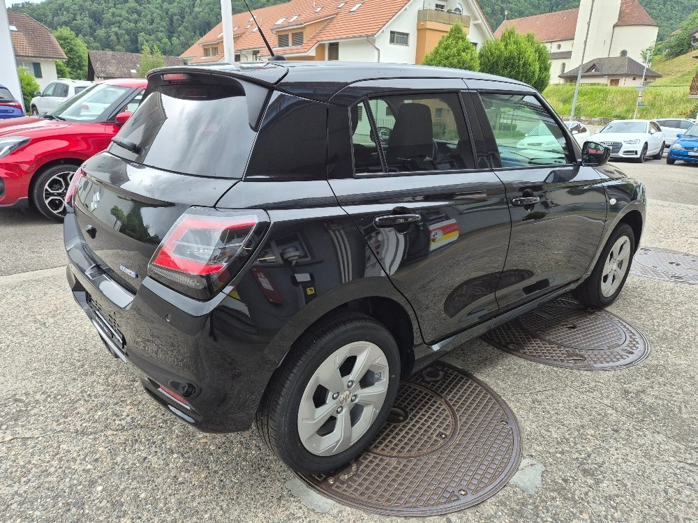 SUZUKI SWIFT 1.2 Compact+ Hybrid 4x4, Mild-Hybrid Petrol/Electric, Manual - 5