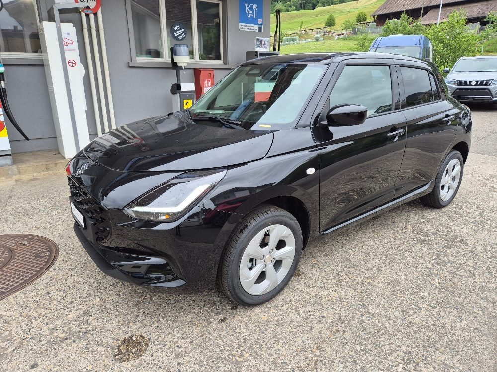 SUZUKI SWIFT 1.2 Compact+ Hybrid 4x4, Mild-Hybrid Petrol/Electric, Manual - 3
