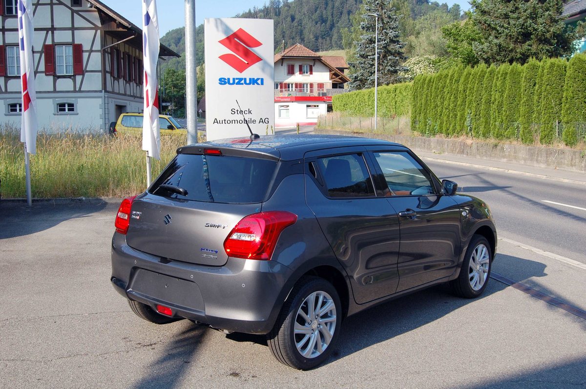 SUZUKI Swift 1.2 Compact+ Hybrid 4x4, Mild-Hybrid Petrol/Electric, New car, Manual - 4
