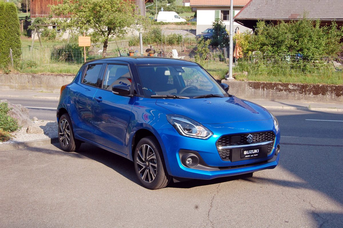 SUZUKI Swift 1.2 Compact Top Hybrid 4x4, Mild-Hybrid Petrol/Electric, New car, Manual - 3