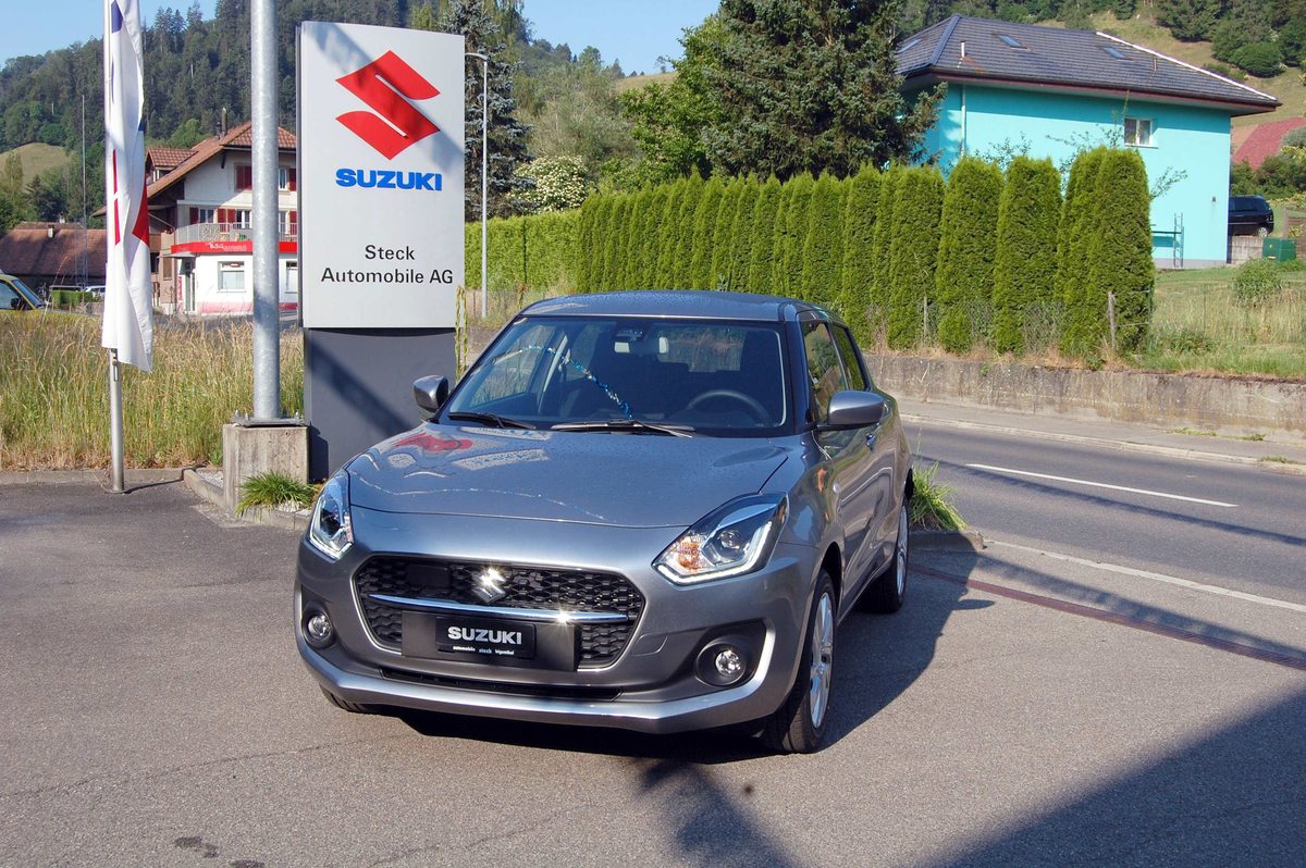 SUZUKI Swift 1.2 Compact+ Hybrid 4x4, Mild-Hybrid Petrol/Electric, New car, Manual - 2