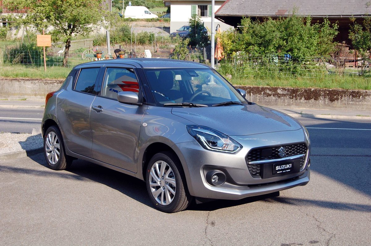 SUZUKI Swift 1.2 Compact+ Hybrid 4x4, Mild-Hybrid Petrol/Electric, New car, Manual - 3