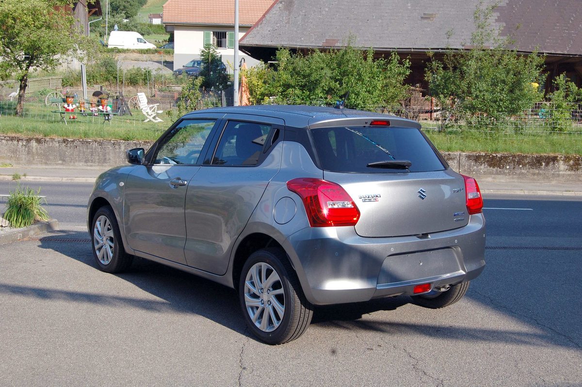 SUZUKI Swift 1.2 Compact+ Hybrid 4x4, Mild-Hybrid Petrol/Electric, New car, Manual - 6