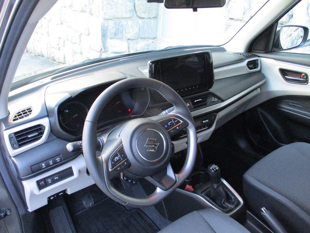 SUZUKI Swift 1.2 Compact Top Hybrid 4x4 MY24, Mild-Hybrid Petrol/Electric, New car, Manual - 4