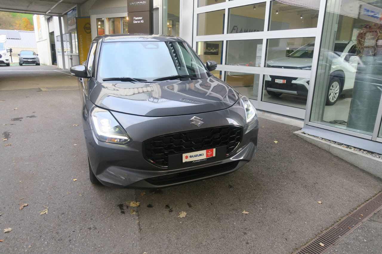 SUZUKI Swift 1.2 Compact Top Hybrid CVT
