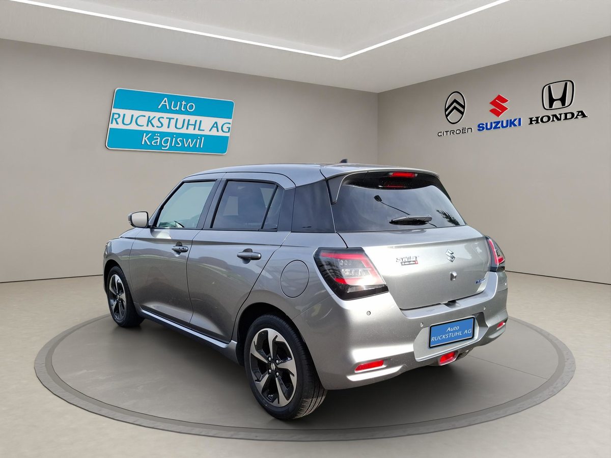 SUZUKI Swift 1.2 Compact Top Hybrid, Hybride Léger Essence/Électricité, Voiture nouvelle, Automatique - 4